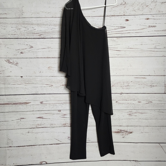 Lauren Ralph Lauren Black Cape Jumpsuit 6 & 12 - Picture 4 of 8